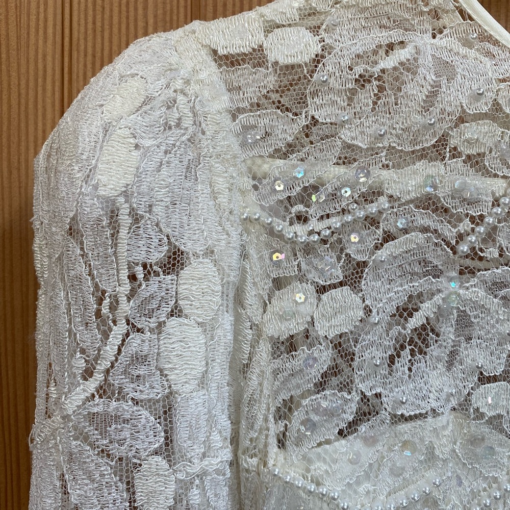 Vintage Elegant Ivory Lace Long-Sleeve Sheath Dress - Picture 7 of 12